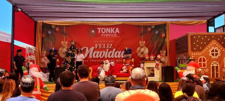 Fiesta Navideña de los niños y niñas