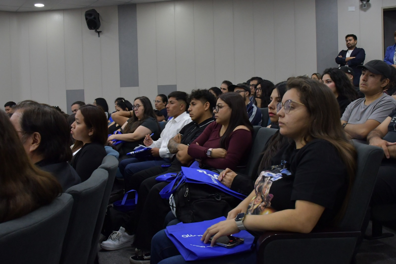 Encuentro Alumni del DFT reunió a egresados emprendedores para compartir sus experiencias y fortalecer redes de colaboración